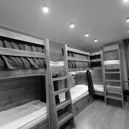 Cozy Hostel Бишкек Екстериор снимка