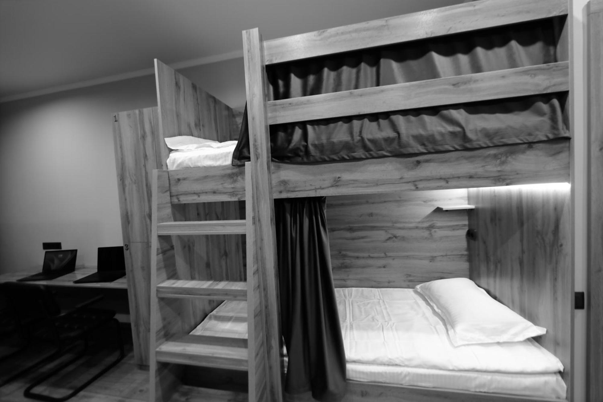 Cozy Hostel Бишкек Екстериор снимка