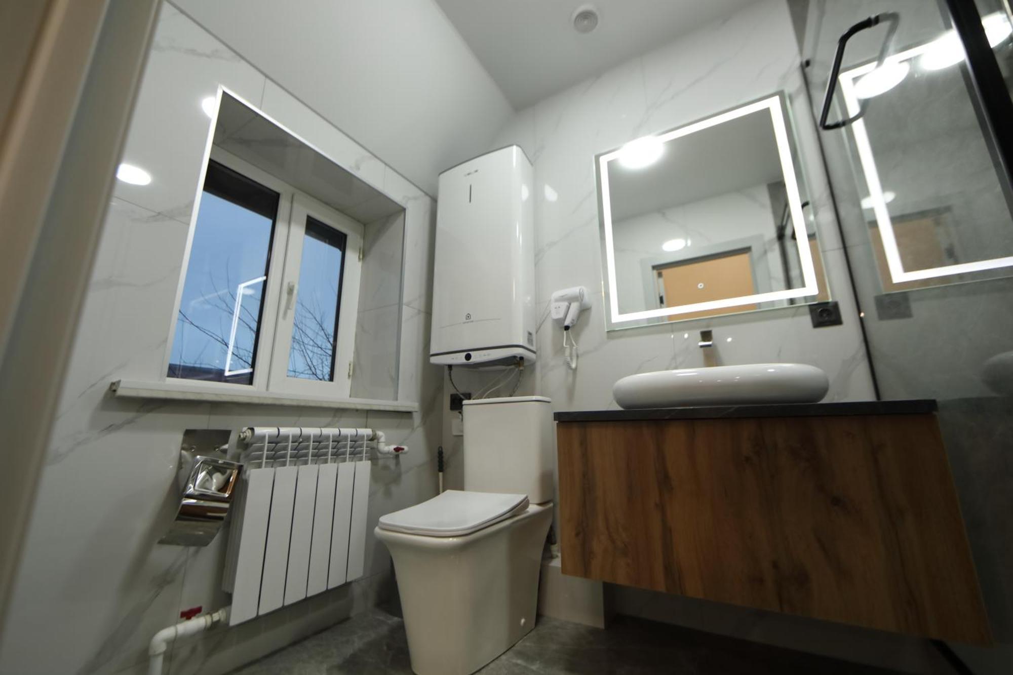 Cozy Hostel Бишкек Екстериор снимка
