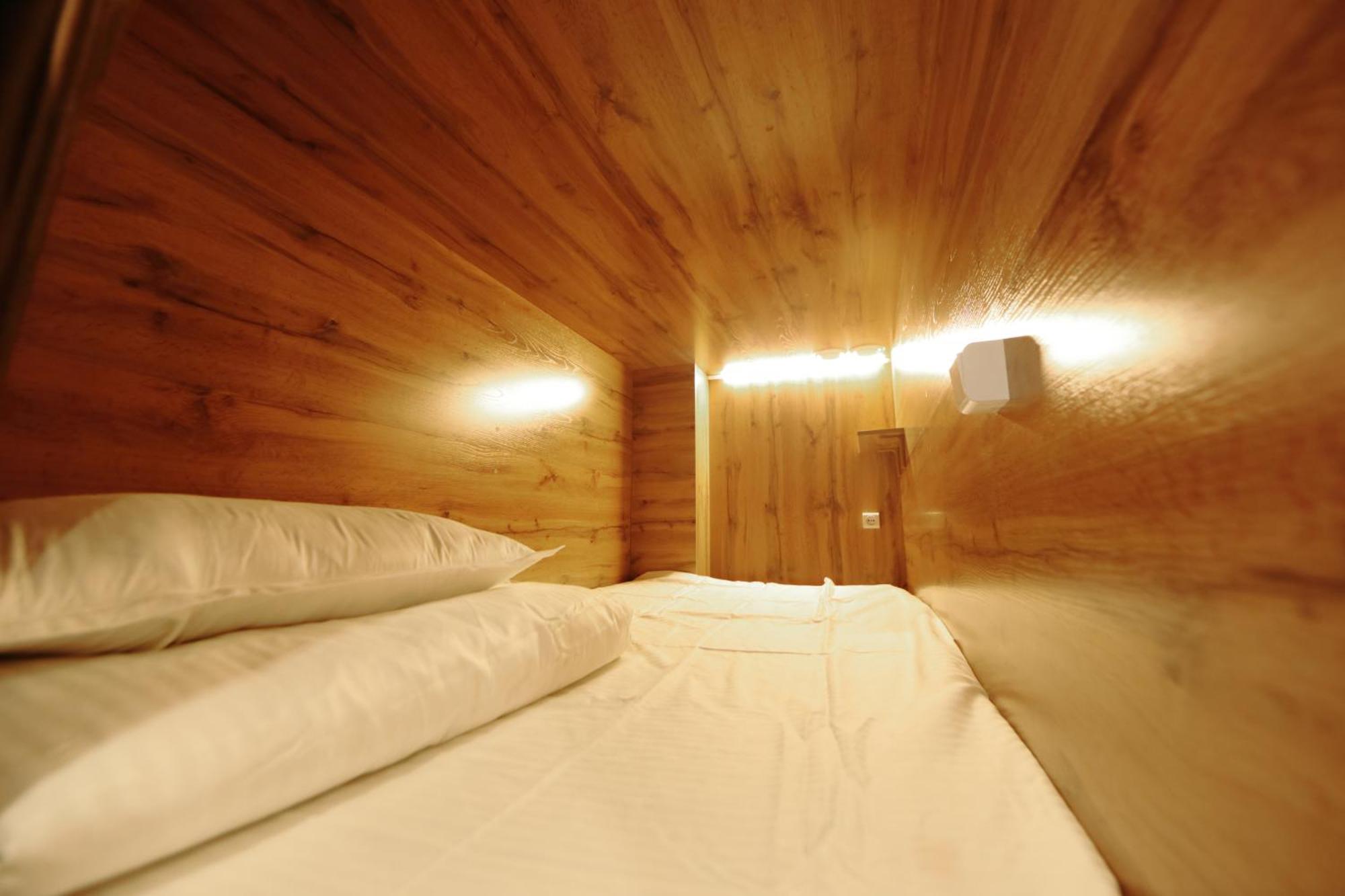 Cozy Hostel Бишкек Екстериор снимка