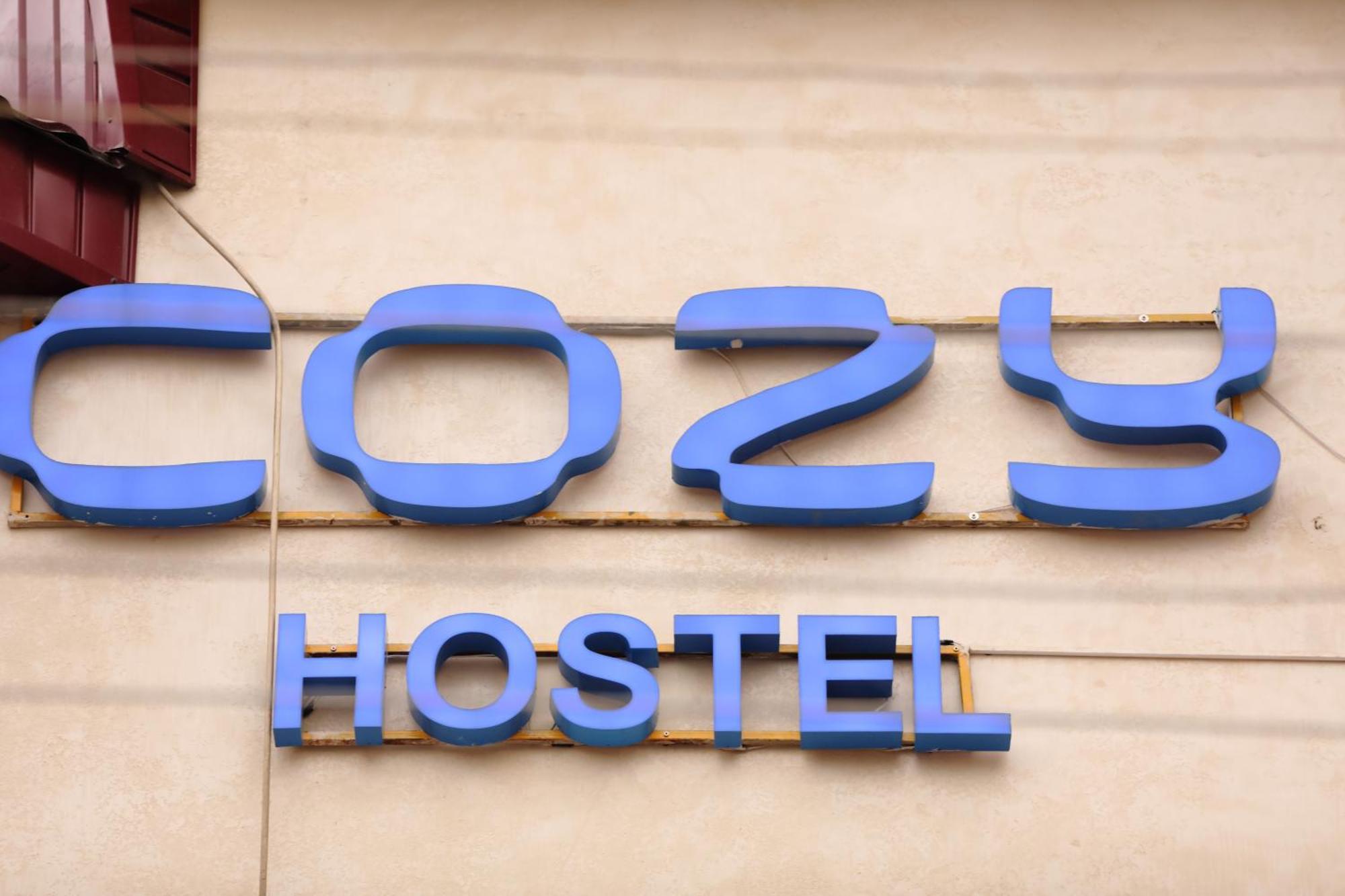 Cozy Hostel Бишкек Екстериор снимка